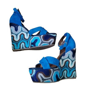 JEFFREY CAMPBELL BLUE CROCHET WEDGE PLATFORM SANDALS, SIZE 7.5